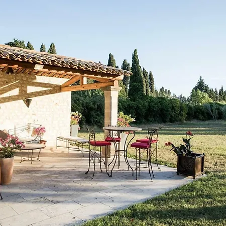 Accent Immobilier - Mas Des Pelerins, Piscine, 13 Pers