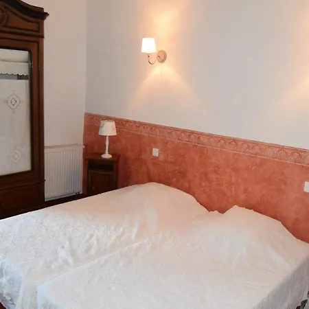 Accent Immobilier - Mas Des Pelerins, Piscine, 13 Pers *